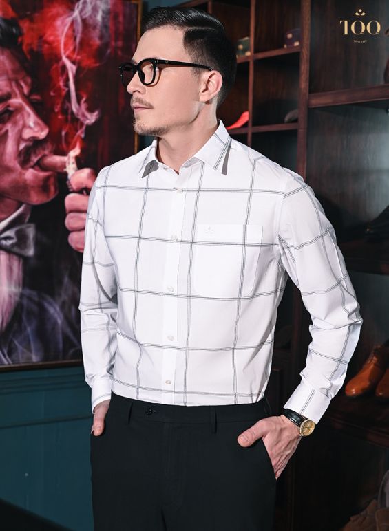 1753456587 291 Tai sao ao so mi nam trang co hoa tiet